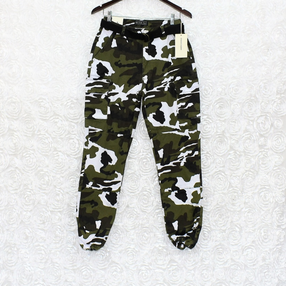 Stylish Camouflage Pants - Picture 3 of 3